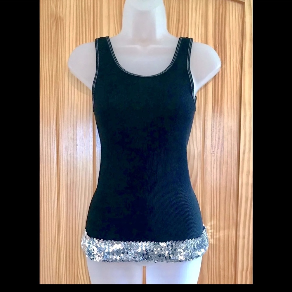 🎉4 Tops For $25🎉Designer Black Tank w/Sequins